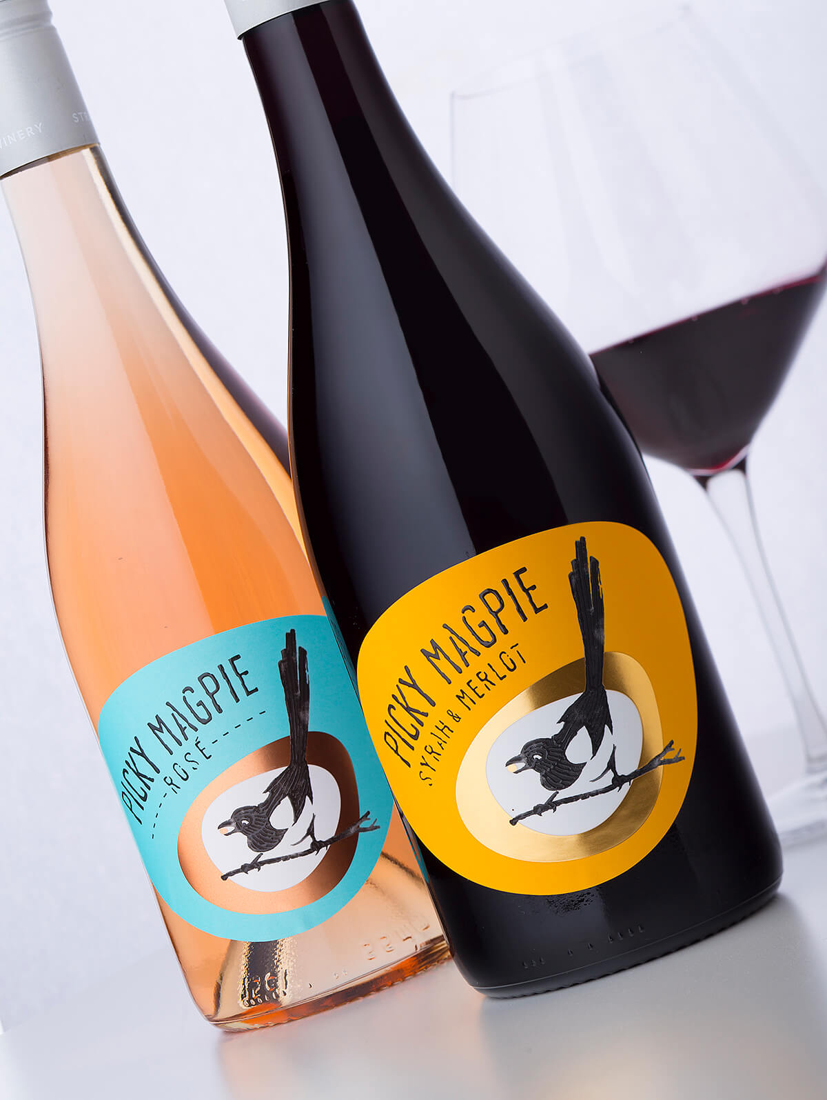 Picky Magpie Label by Stratsin Winery - Bulgaria
