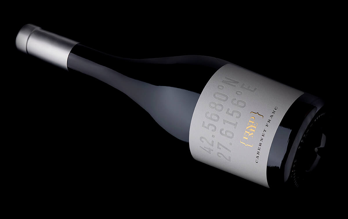 The labels of Find me wine brand
