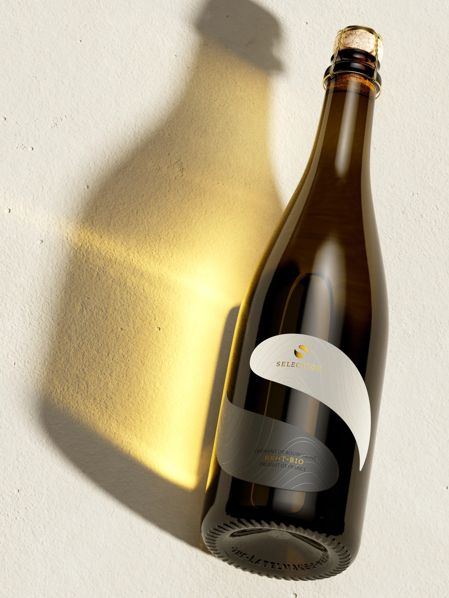 Staro Oryahovo Selection Crémant base and gold muselet — capsule-free eco-conscious sparkling wine closure